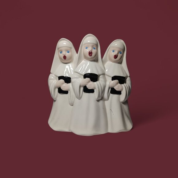 VTG 3 Singing Nuns in White Robes Ceramic 2 Candle Stick Holder - Picture 1 of 7